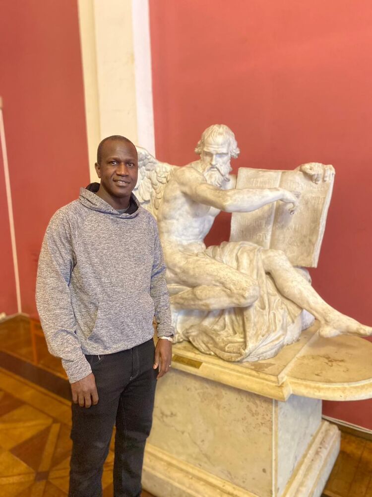  42503853  Bakary, 37 ,    -