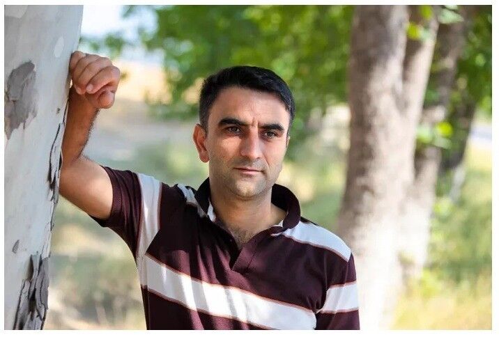  ,   Memar, 40 ,  