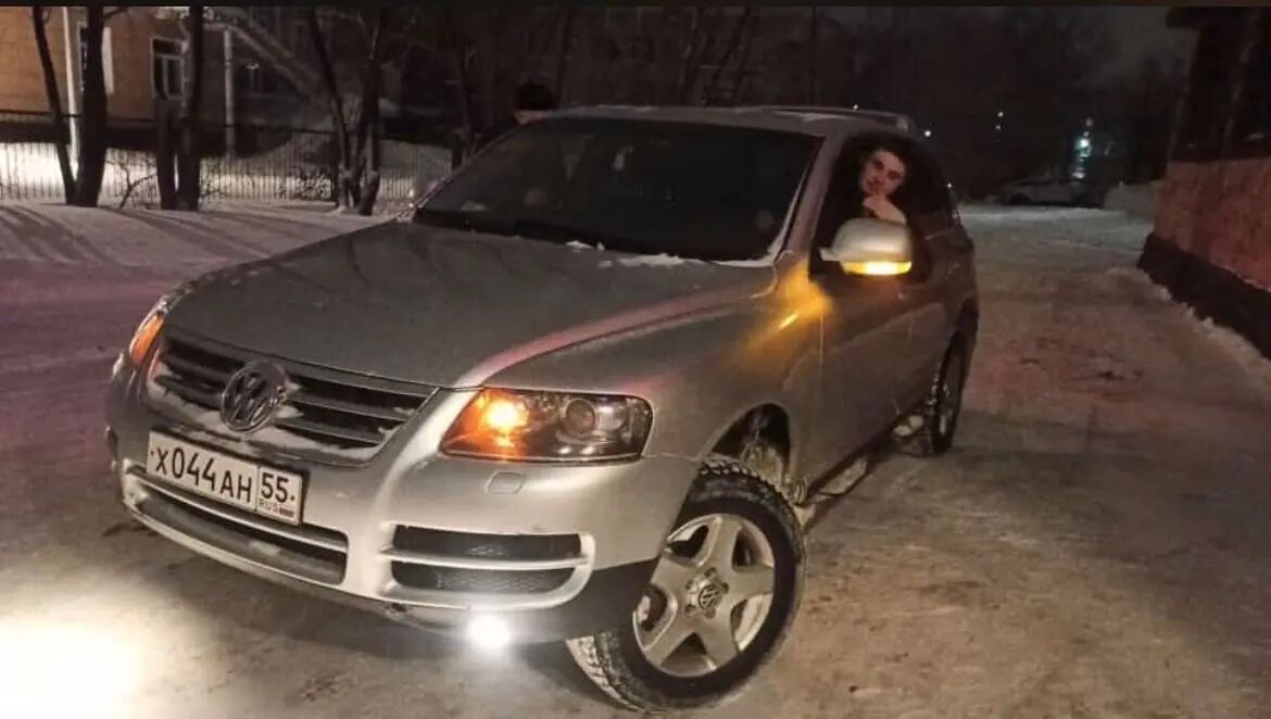  43285943  Vladimir, 23 ,    