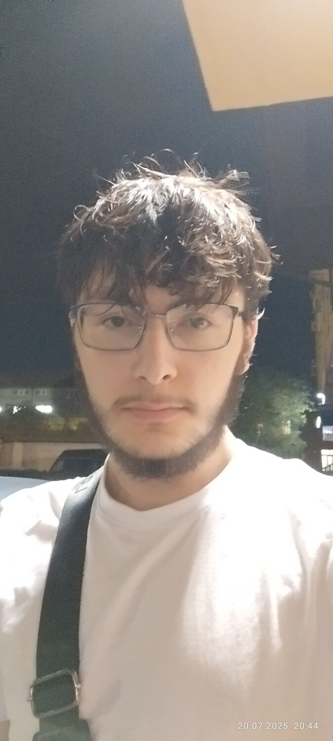  52697743  Rasul, 19 ,    