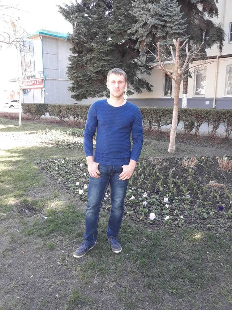  49006663  , 32 ,     