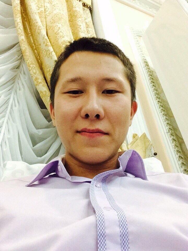  11947823  Nurbek, 29 ,    