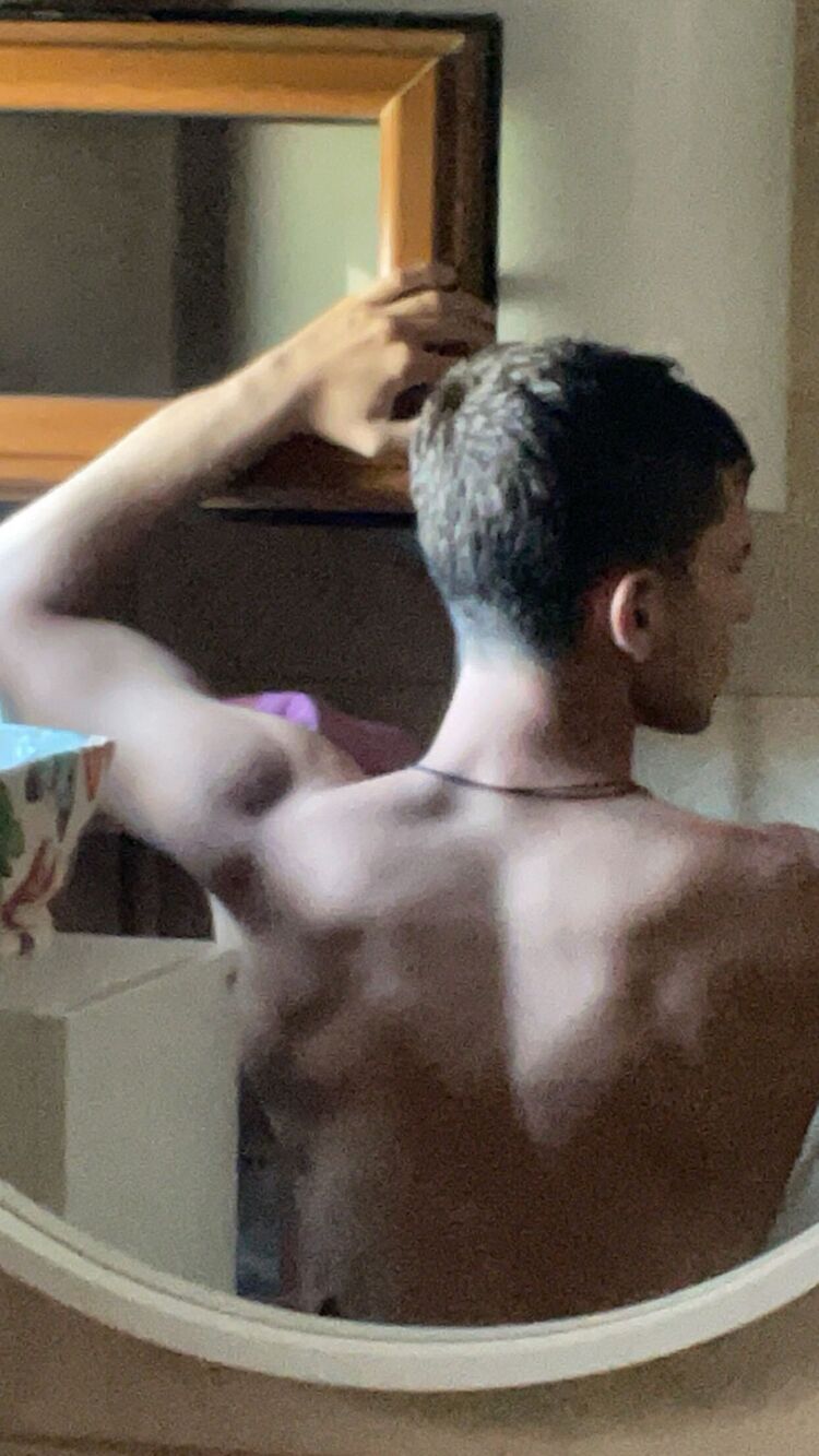  40747913  , 21 ,    