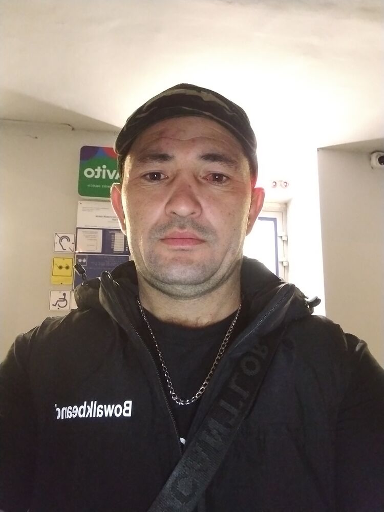  53663803  Ilxom, 37 ,    