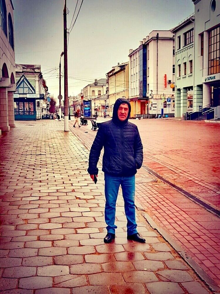  ,   Garik, 43 ,   c 