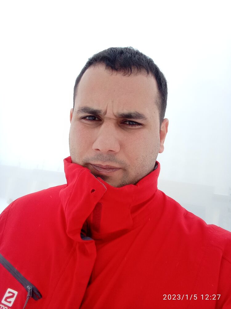  ,   Kamran, 33 ,     , c 