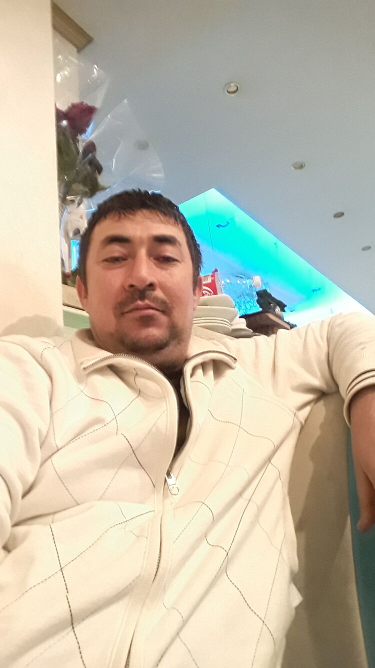 ���� 24438233 ������� ��������, 42 ����, ���� ���������� � �����-����������