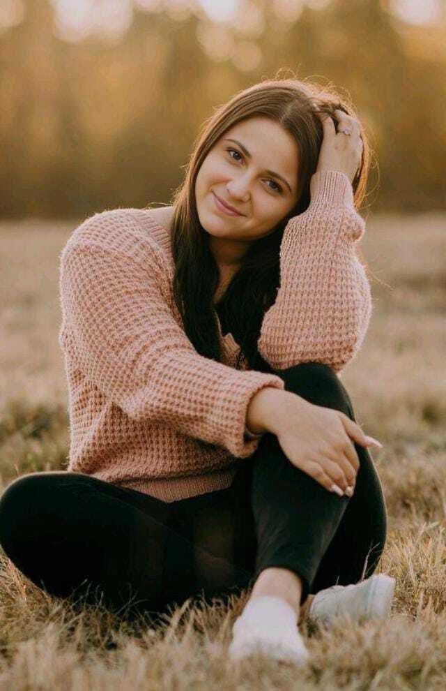  46553433  Kamilla, 27 ,    