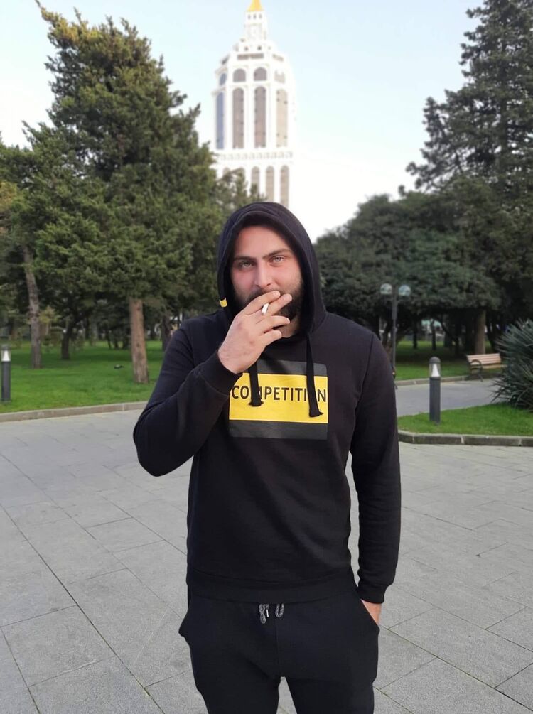  ,   George, 29 ,   ,   