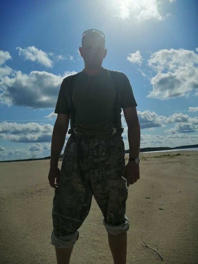  54113853  BigRed, 39 ,    