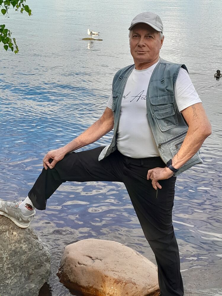 ���� 56037643 ������� Pavel, 72 ����, ���� ���������� � �������������