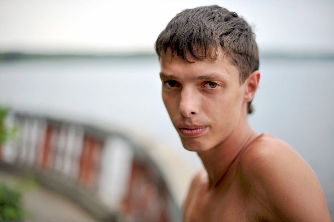  19015943  Kirill, 39 ,    