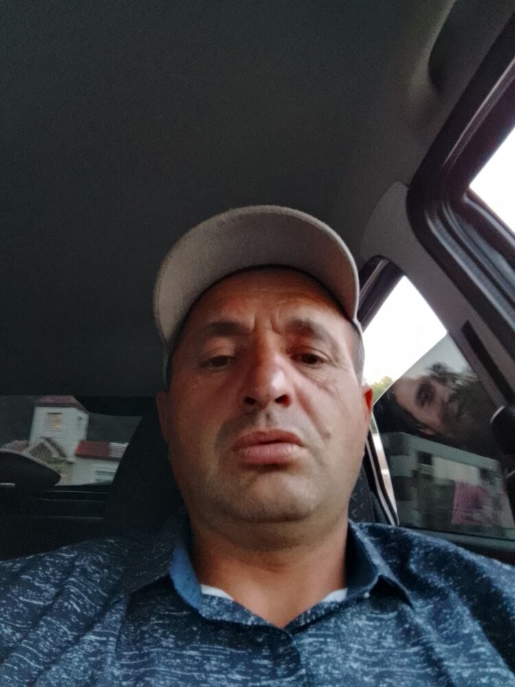  37226183  , 46 ,    