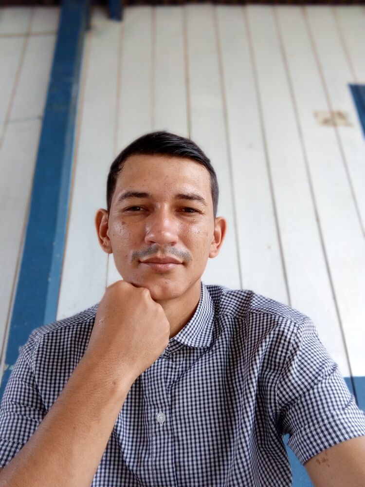  -,   Jonas, 31 ,   ,   