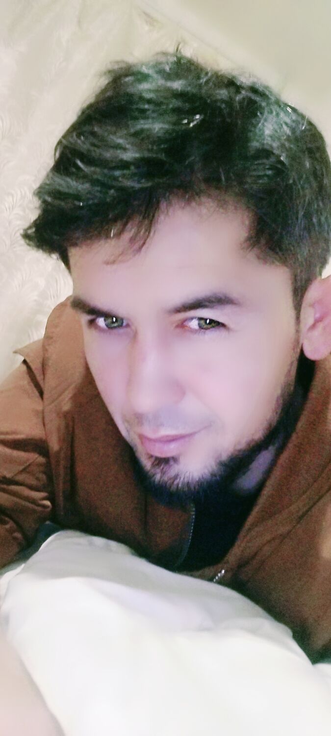  ,   Giyosjon, 34 ,   ,   