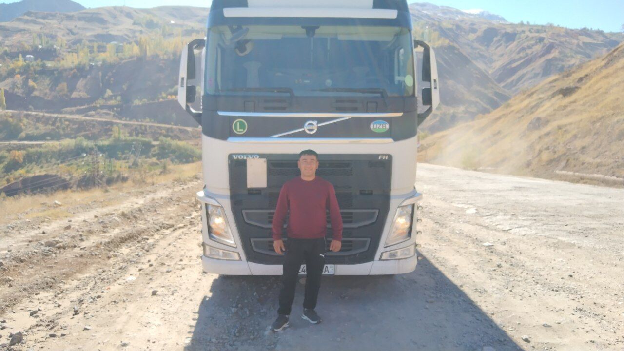  31048373     , 40 ,    -