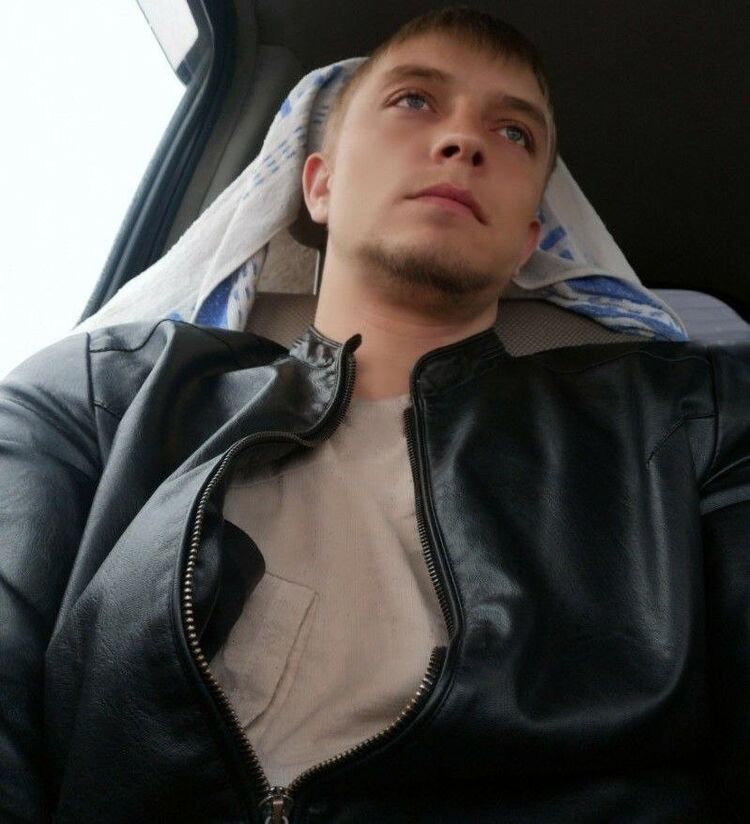 ���� 38579933 ������� �����, 33 ����, ���� ���������� � ������������