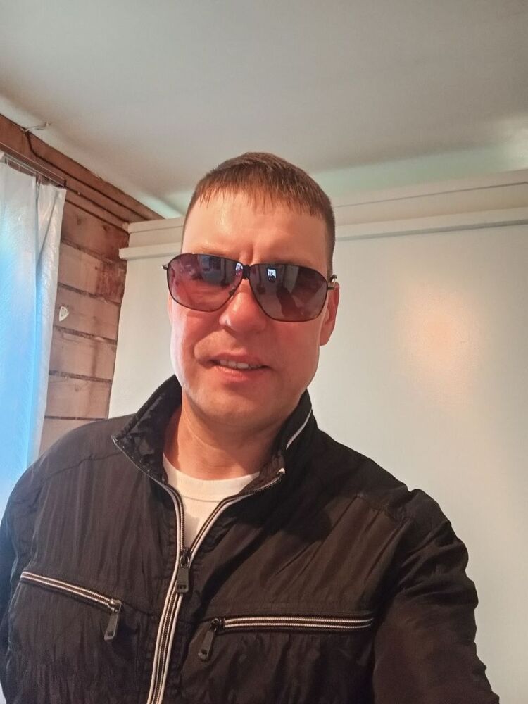  ,   Andrey, 44 ,   ,   