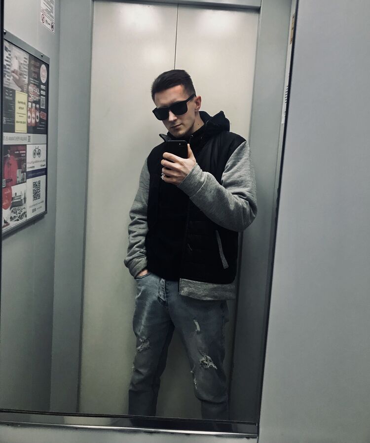  38510423  Aleksey, 26 ,    