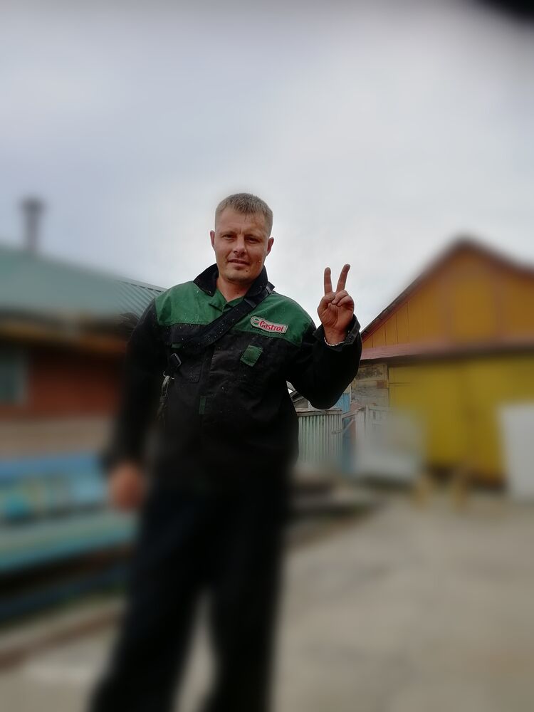  30722403  , 38 ,    