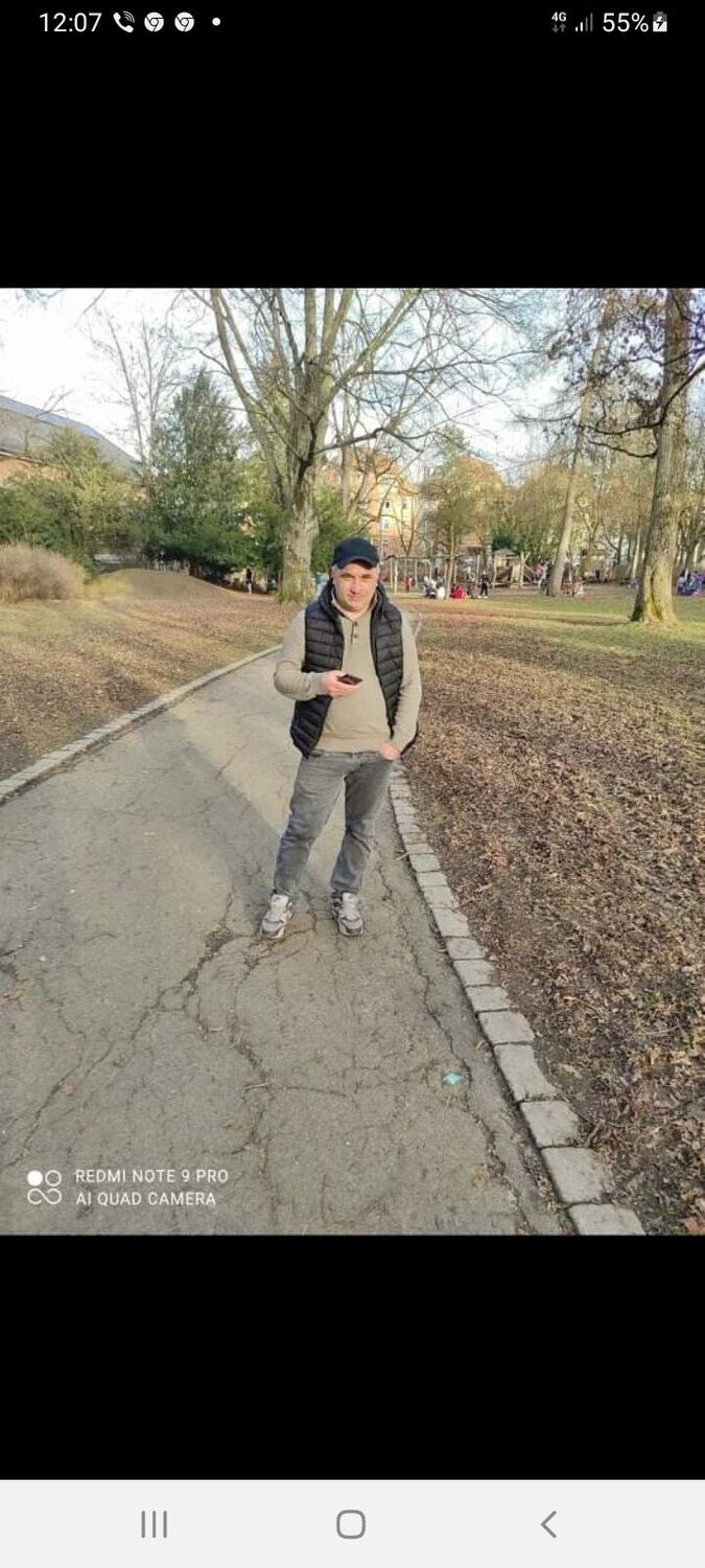  29469703  Merabi, 38 ,    Bielany Wroclawskie