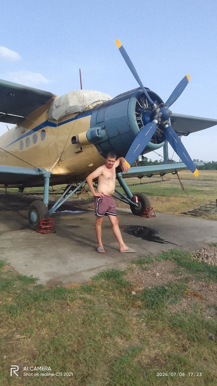  48719833  , 39 ,    