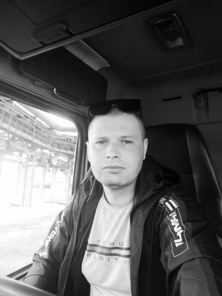  27446313  , 33 ,    