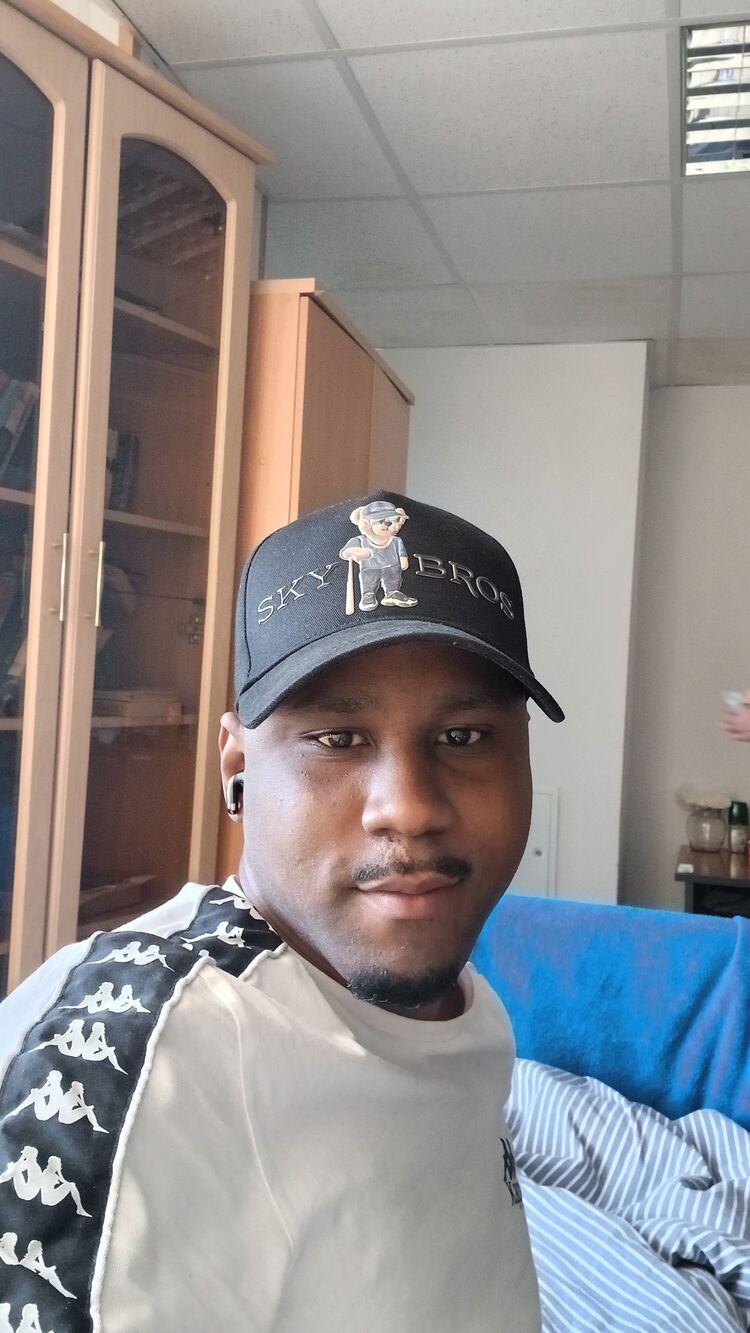 ���� 52099923 ������� Ismael, 31 ���, ���� ���������� � ������