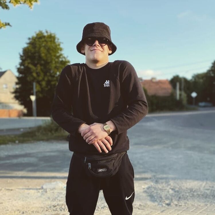 ���� 24117723 ����� �����, 22 ����, ���� ���������� � ������������