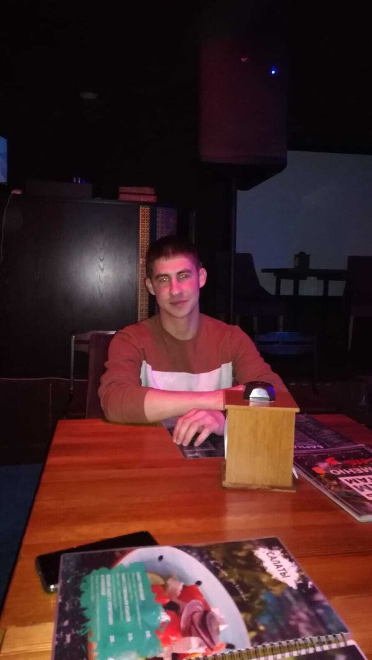 30743953  , 33 ,    