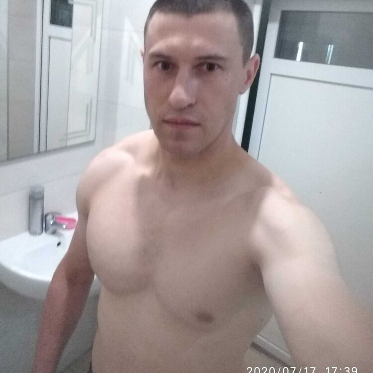  21391813  , 34 ,    