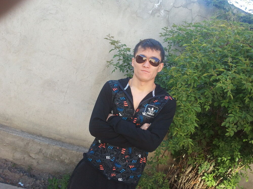 11390733  Sulik, 43 ,    