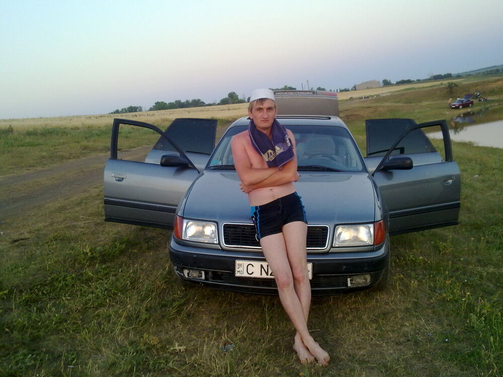 ,   Paska, 38 ,   