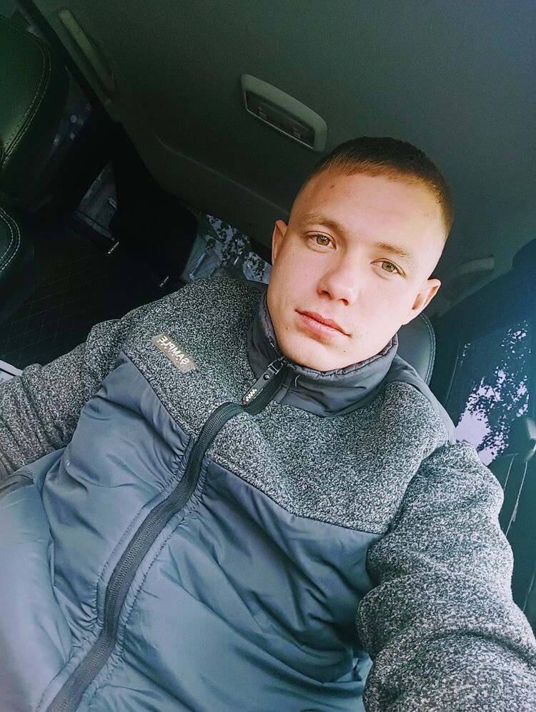  31846493  Kirill, 27 ,    -