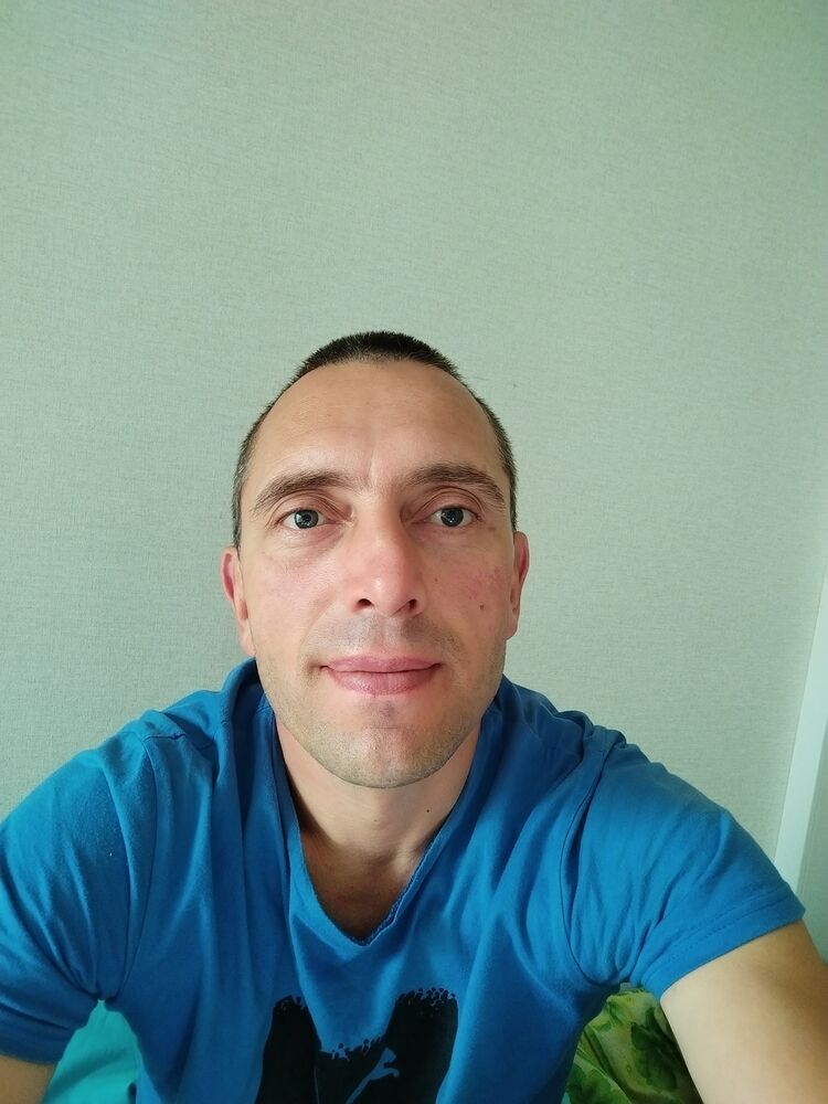  42679423  , 43 ,    