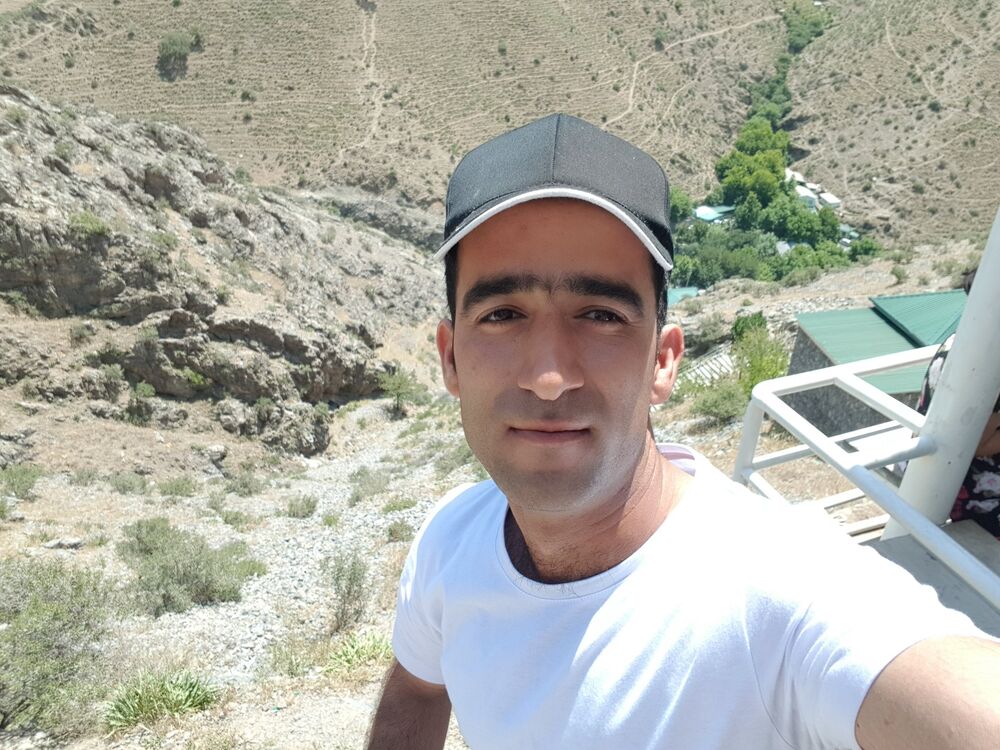  ,   Ulugbek, 32 ,   ,   