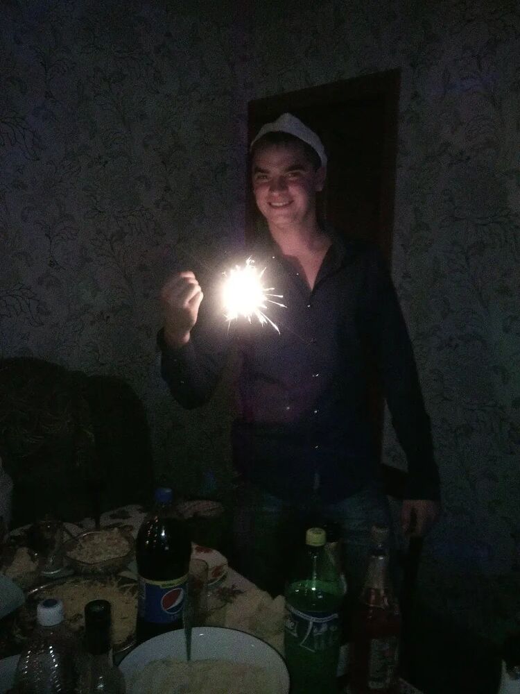  39062733  , 33 ,    