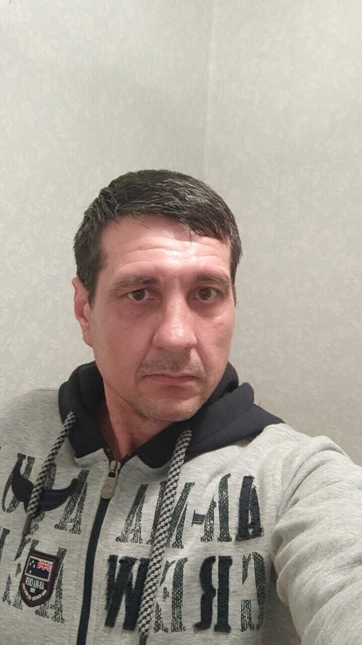  48122643  , 40 ,    
