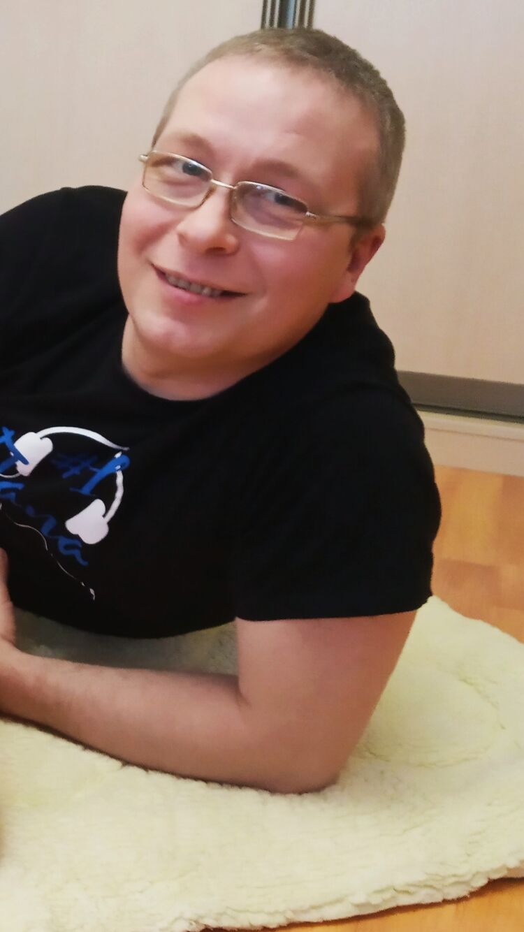  32533523  , 46 ,    