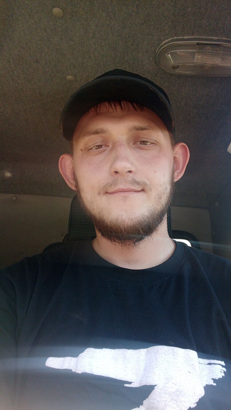  ,   Mikhail, 29 ,   ,   , c 