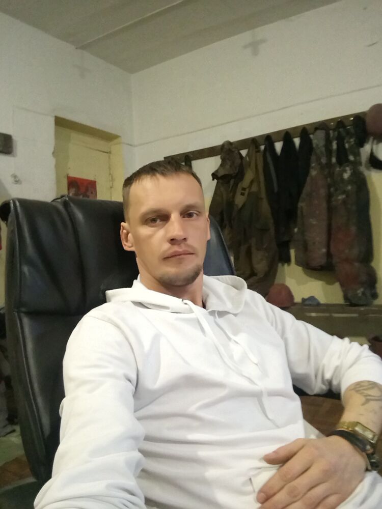  26036133  , 36 ,    