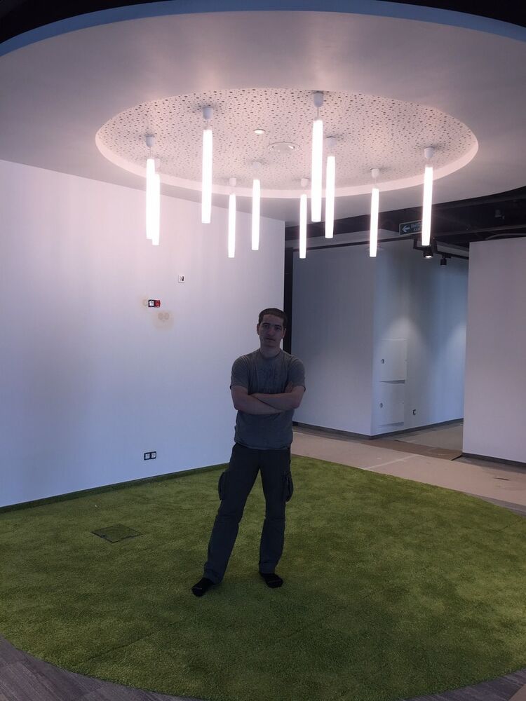  10510993  ALISHER, 37 ,    