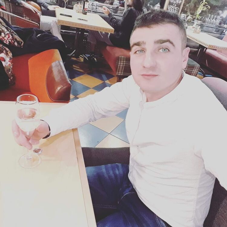  22621253  Iaska, 35 ,    