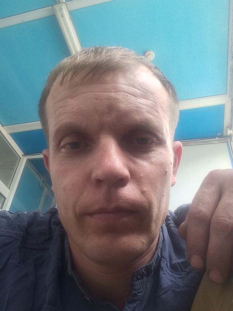  Targu Jiu,   , 44 ,   