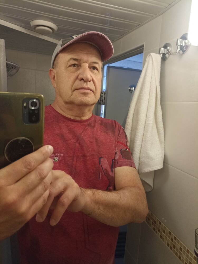  43998533  , 62 ,    --