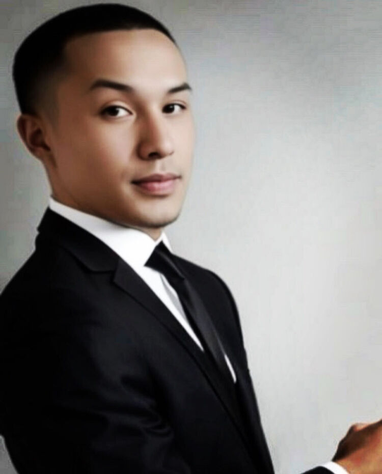  ,   Adrian M, 23 ,   ,   