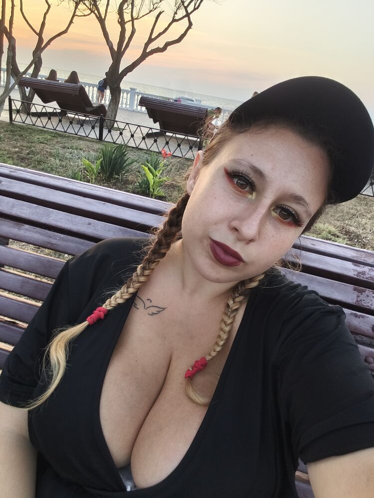  53893873  , 24 ,    