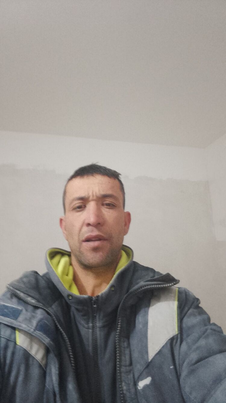  48184883  , 35 ,    
