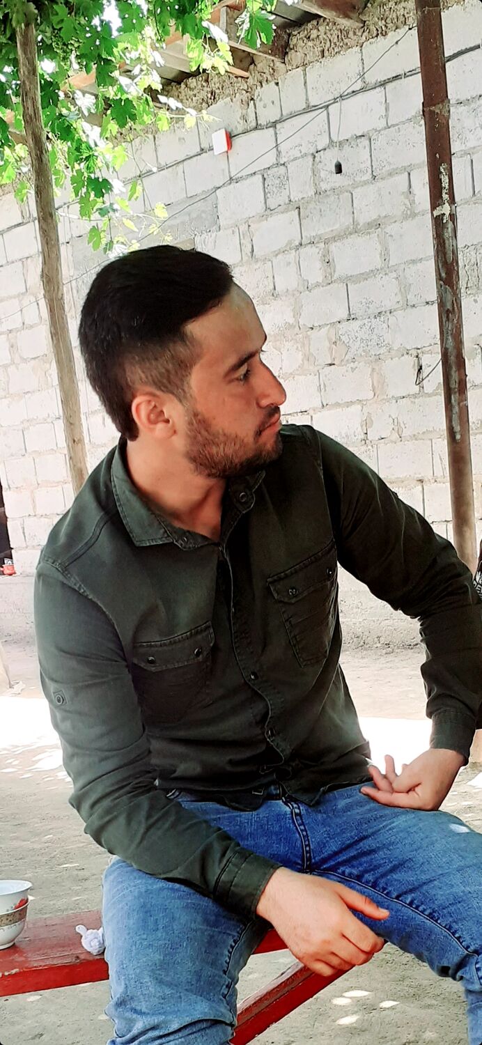  33720563  , 28 ,    -