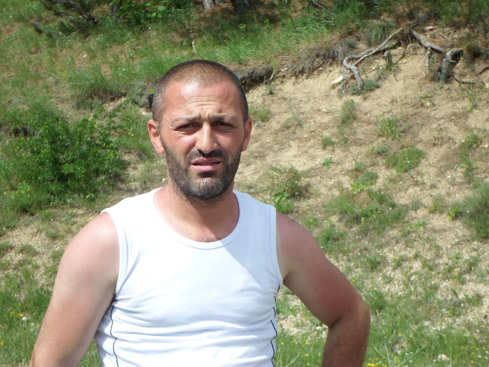  5193273  ARMEN, 44 ,    